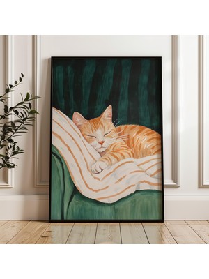 Ninastore Uyuyan Turuncu Kedi Sanat Baskısı: Minimalist Koyu Yeşil Duvar Dekoru (Dijital Indirme)