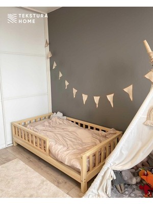 BRK Design Montessori Ahşap Çocuk Yatağı Ayaklı – Doğal Masif Çam Korkuluklu Çocuk Karyolası