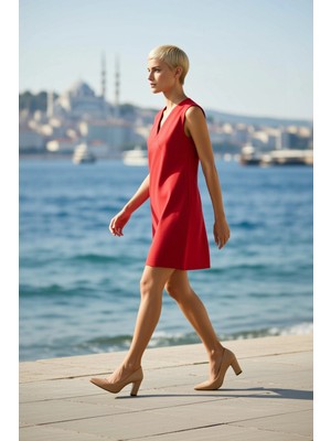 Benerly Kadın Mini Elbise A Kesim V Yaka Kolsuz Düz Dokuma Görünümlü Astarsız Kısa Boy Günlük Kullanım