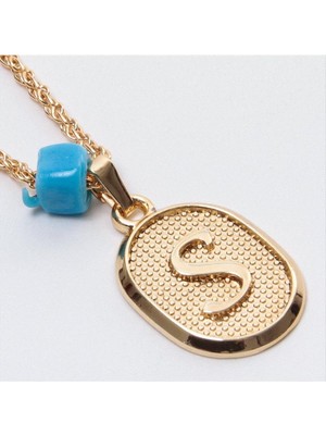 Renklime Plastik Boncuklu Burgulu Harfli Kolye