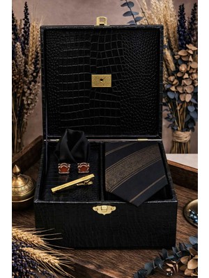 Kravatkolik Siyah Erkek Hediye Kutusu - Kravat Mendil Kol Düğmesi Kravat Iğnesi Set KMK165
