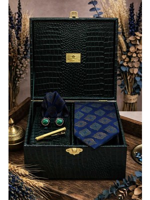 Kravatkolik Yeşil Erkek Hediye Kutusu - Kravat Mendil Kol Düğmesi Kravat Iğnesi Set KMK167