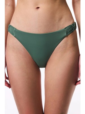 Penti Yeşil Makrome Bikini Altı