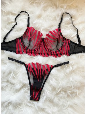 Feenia Swordy Kırmızı Işlemeli Sütyen Takım