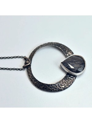 Doğaltaş Safir Taşı Gümüş Kolye (Özel Seri)