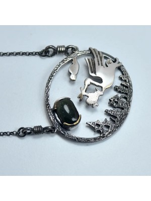 Doğaltaş Opal Taşı Gümüş Kolye Leylek Figürlü (Özel Seri)
