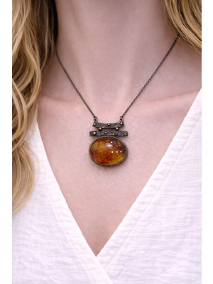 Doğaltaş Kehribar Özel Tasarım Gümüş Kolye