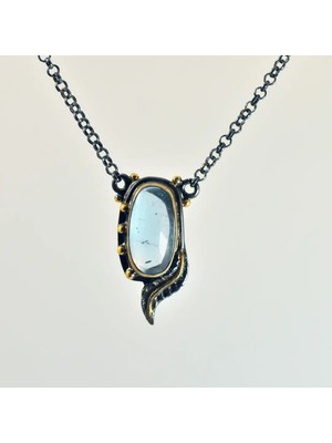 Doğaltaş Mavi Topaz Taşı Gümüş Kolye (Özel Seri)