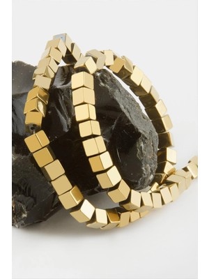 Renklime Küp Hematit Taşı 6 mm