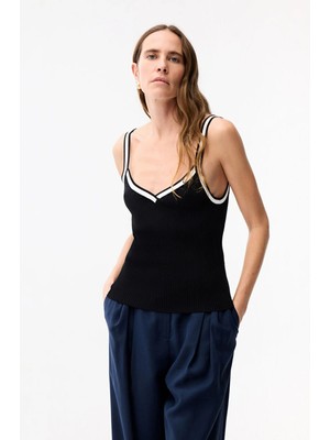 Adl Kontrast Ip Askılı Triko Bluz Siyah 11545156001