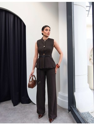 Esra Helvacı Deri Kemerli Yelek Pantolon Takım