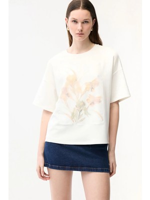 Adl Baskı Detaylı T-Shirt Kemik 17546633000