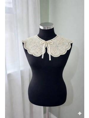 Pamuk Fisto Dantel Yaka (Saten Kurdele Bağlamalı)