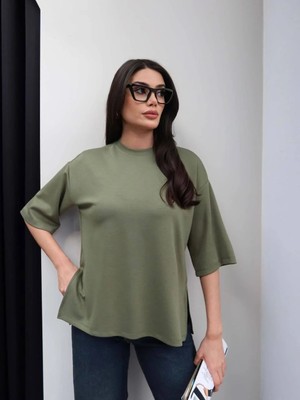 Cemo Kadın Oversize Yarım Kol Bisiklet Yaka Yan Yırtmaçlı Basic Tişört