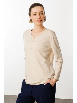 Desen Triko Kadın Açma Yaka Düğmeli Triko Bluz 25358 Bej