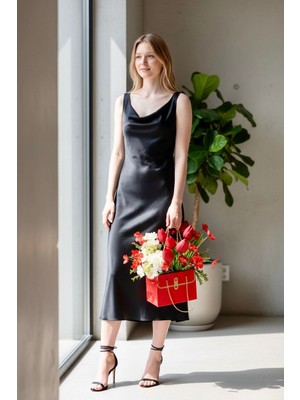 Sedosh Home Vision Kırmızı Lale Aranjmanı Çanta Kutuda Dekoratif