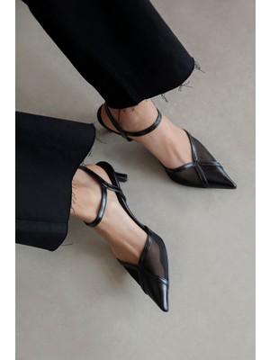 Straswans Desira Kadın Topuklu File Detay Kırışık Deri Ayakkabı Siyah