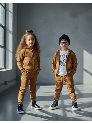 Kyex Kids Kyexkids Active Elegance-Retro Karamel Fermuarlı Hırka ve Jogger Şardonlu Eşofman Takımı 3-8 Yaş
