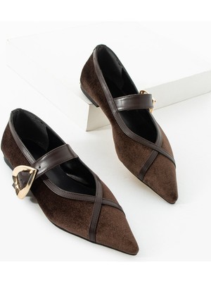 Kadın Kahverengi  Kadife Babet Sivri Burun Tokalı Günlük Ayakkabı Nero