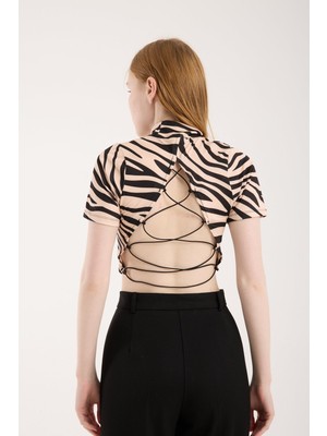 Modazeyosh Kadın Sırtı Lastik Dijital Baskı Detay Crop