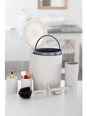 Feyza Design Şık ve Kullanışlı 5 Parçalı Pedallı Banyo Seti, Pratik Temizlik ve Şıklık Sağlar