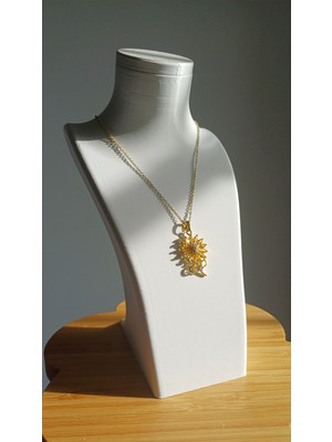 Saba Aksesuar sabaaksesuarr Çelik Çiçek Kolye