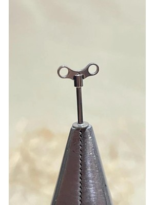 Jaida Moda Unisex Gümüş Cerrahi Çelik Kurma Kolu Figürlü Labret Tragus Helix Piercing