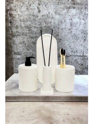 Feyza Design Dört Parça Beyaz Banyo Aksesuar Seti, Sıvı Sabunluk ve Diş Fırçalığı