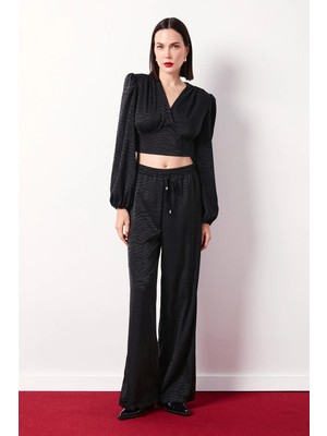 Sateen Desenli Kruvaze Saten Bluz - Siyah