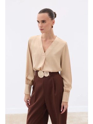 Sateen V Yaka Saten Bluz - Camel