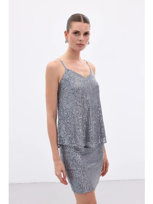 Sateen Payet Detaylı Askılı Bluz - Gri