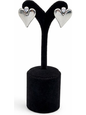 Pangu Gümüş Renk Taş Detaylı Kalpli Çelik Küpe