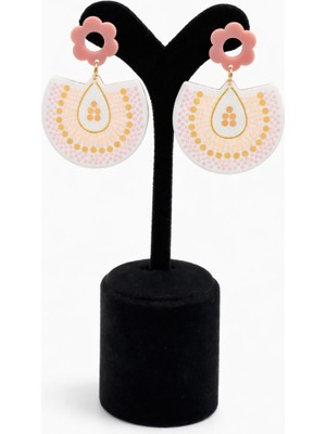 Pangu Çiçek Detaylı Desenli Akrilik Sallantılı Bijuteri Küpe