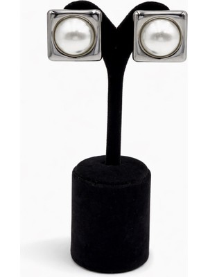 Pangu Gümüş Renk Büyük Inci Detaylı Kare Çelik Küpe