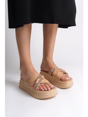 Aesco Ruby Düz Topuklu Taşlı Çapraz Şeritli Kalın ve Ortopedik Taban Kadın Terlik  Ctt - Ten