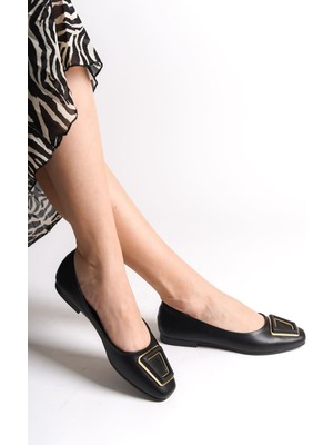 Aesco Kaylee Bağcıksız Ortopedik Rahat Taban Toka Detaylı Kadın Babet Ayakkabı  Cst - Siyah