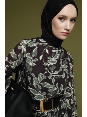 Armine Çiçek Desenli Kırışık Görünümlü Elbise Yeşil