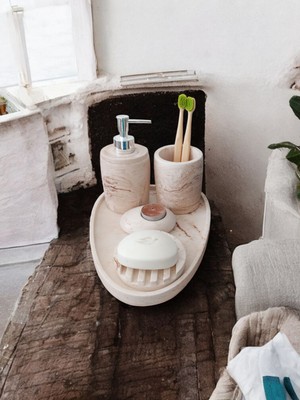 Feyza Design 5'li Mermer Desenli Beton Banyo Seti, Sabunluk, Diş Fırçalığı ve Aksesuar