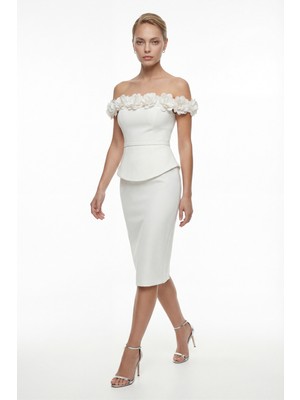 Lafaba Kadın Beyaz Kayık Yaka Çiçek Detaylı Midi Söz Nişan Nikah Abiye Elbise