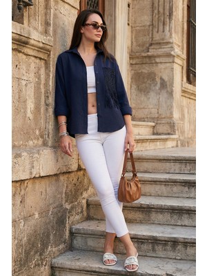 Lela Regular Fit Güpürlü Cep Detaylı Uzun Kollu Gömlek Bayan Gömlek 6773215