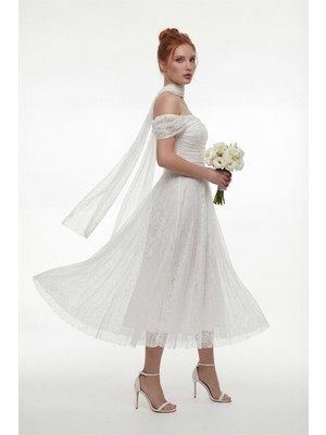 Lafaba Kadın Beyaz Dar Kalıp Kayık Yaka Dantelli Midi Söz Nişan Nikah Abiye