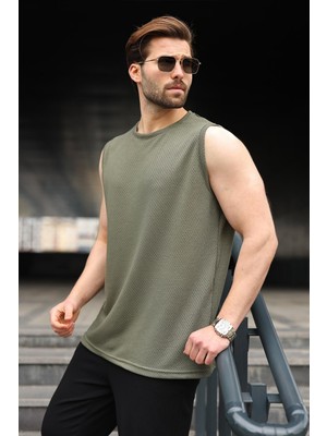 Madmext Haki Bisiklet Yaka Jakarlı Kolsuz Erkek Tişört E7180