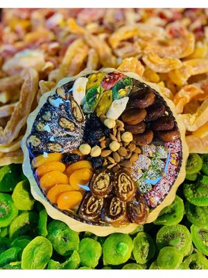 Darende Kayısı Dünyası Gülümseten Paket – Karışık Hediyelik Lezzet Tepsisi