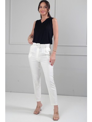 By Saygı Kadın Beli Kemerli Cepli Önü Pileli Dar Paça Krep Pantolon