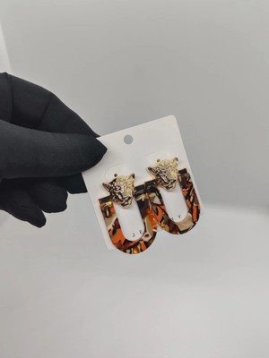 Cadde Dükkanı Çelik Kaplan Figürlü Turuncu Leopar Desenli Küpe