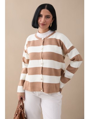 inStyle Gold Düğmeli Şeritli Camel Triko Hırka