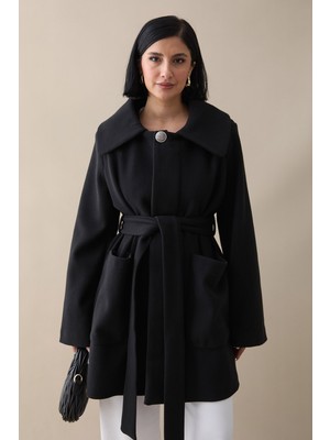 inStyle Düğme Detaylı Astarlı Siyah Kısa Kaban