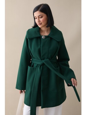 inStyle Düğme Detaylı Astarlı Zümrüt Yeşili Kısa Kaban
