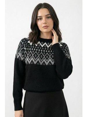 inStyle Yakası Desenli Siyah Triko Kazak