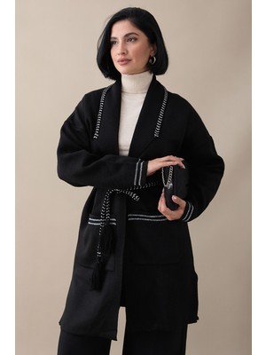 inStyle Örgü ve Sim Detaylı Siyah Triko Ceket